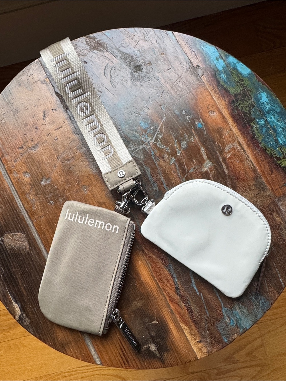 Lululemon Dual Pouch Wristlet in Taupe & White